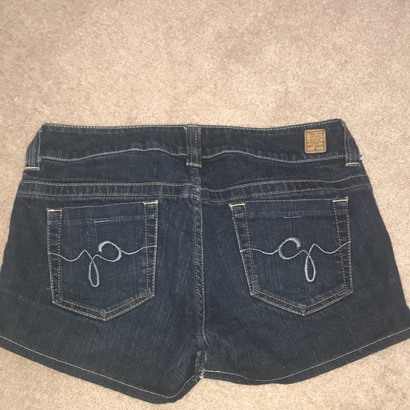 Guess Jean Shorts - Picture 2 of 2